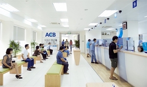 Foreign investor puts ACB shares up for sale