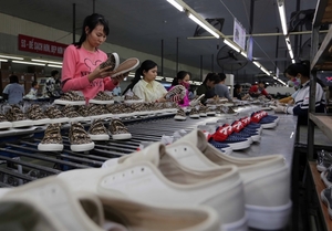 Hope for Viet Nam's billion-dollar export industry at end of year