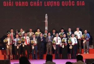 Sixty-one enterprises honoured with Viet Nam National Quality Awards 2020