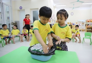 School Milk Project implemented effectively, says Ha Noi official