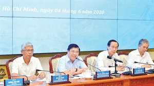 HCM City turns attention to reviving economy