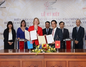 VN and New Zealand strengthen financial co-operation