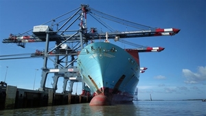 Volume of goods through seaports increases