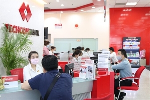 VN-Index reverses course as selling force weighs on market