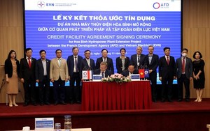 AFD provides loan of 70 million euros for expanded Hoa Binh hydropower plant project
