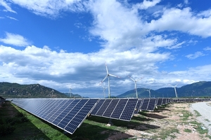 Renewable energy investors make beeline for central provinces