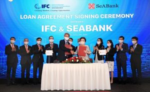 IFC partners with SeABank to lending smaller and women-owned SMEs in Viet Nam