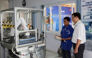 Viet Nam boosts high-tech industry