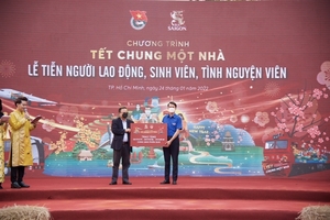 Bia Saigon gives 2,000 tickets to Tết One home programme