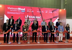 International woodworking industry fairs open in HCM City