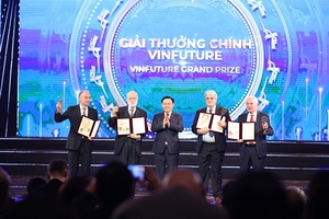 VinFuture's $3 million prize awarded to five scientists