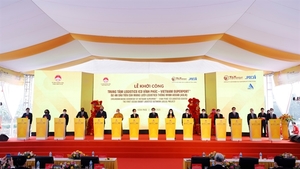 IFC partners with Singapore’s YCH and Vietnamese T&T to develop super port in Viet Nam