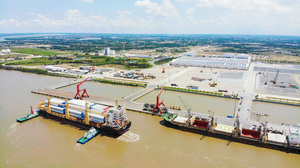 Potential of Mekong Delta ports waits to be tapped