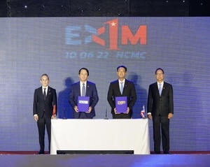 EXIM Thailand opens representative office in HCM City, inks credit deal with BIDV