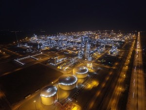 PetroVietnam proposes $19-billion petrochemical complex, oil storage project