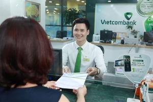 Indices end mixed, VN-Index rebounds