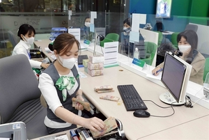 VN-Index closes the week in green on improved liquidity
