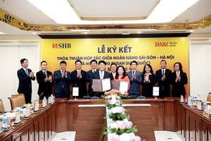 SHB fosters collaborative partnership with Busan Bank