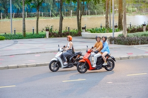 Đat Bike reveals electric scooter model