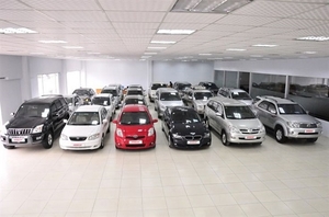 Việt Nam automobile market slides to fìfth in Southeast Asia