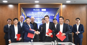 Vietnam Maritime Corporation inks deal with global consulting firm