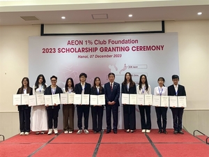 AEON 1% Club Foundation scholarships empower Vietnamese students for success