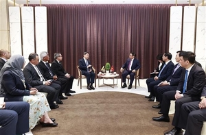PM hosts Brunei Minister of Finance and Economy