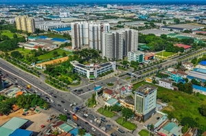 Binh Duong urged to shift its development model to industry-urban-smart services