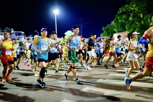 Herbalife Vietnam promotes healthy lifestyles at VnExpress Marathon Sparkling Quy Nhơn 2023