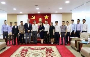 US firm eyes free trade zone project in Binh Duong Province