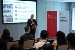 Global consulting firm Bain & Company opens first office in VN