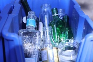 Holistic approach needed to improve glass recycling