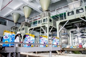 Đức Giang Chemicals Group seeks M&A deal to enhance yellow phosphorus production