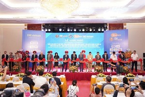 Firms from Việt Nam and China urged to foster cooperation in electric and energy sectors