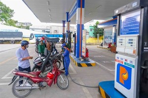 Dozens of traders quit petroleum distribution, struggling to compete