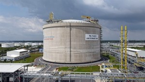 Việt Nam and Russia deepen collaboration in LNG and nuclear energy
