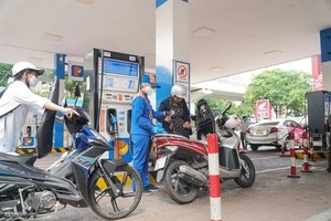 Deputy PM assigns MoIT to establish a petroleum exchange floor