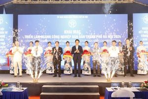 Hà Nội seeks ways to promote and invest in semiconductor industry: seminar