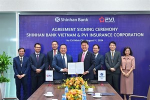 Shinhan Bank and PVI Insurance sign strategic cooperation agreement