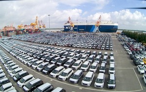 Việt Nam auto market sees a rise in imported cars