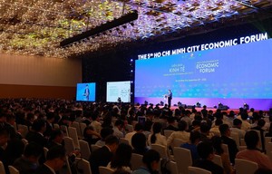 HCM City forum discusses industrial transformation goals